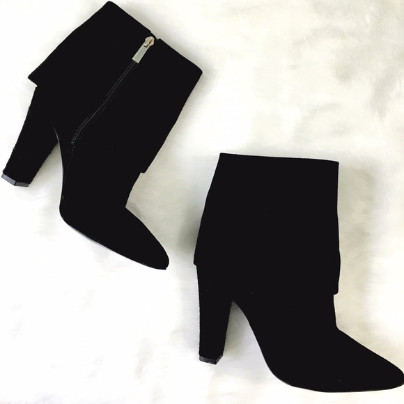 Vince Camuto Shoes - NWOT Vince Camuto Amya Black Suede Bootie