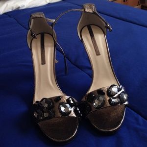 NWOT Zara high heeled sandals