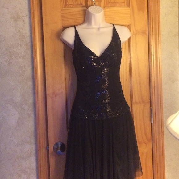 capri Dresses & Skirts - Gorgeous Capri Hi Lo 20's Style Retro esq Dress💜