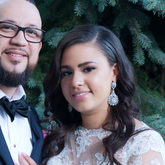 Elegant plugs! - Picture 2 of 4