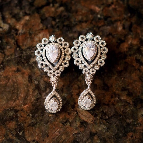 Elegant plugs! - Picture 4 of 4