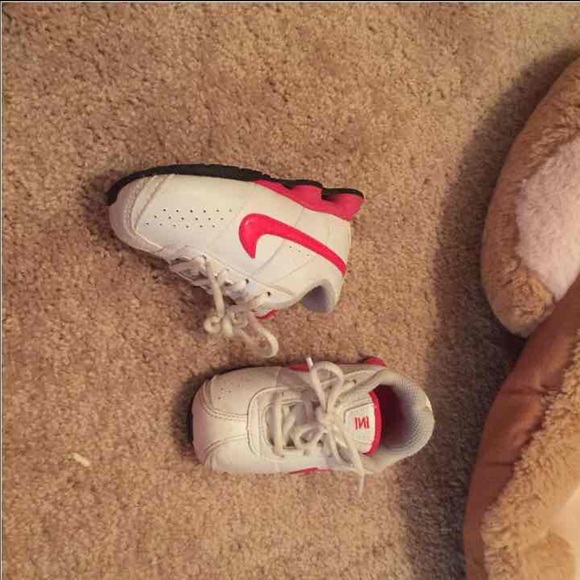 Toddler nikes