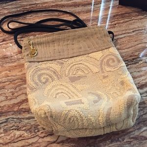 Un-Tamed Tapestries cross body bag