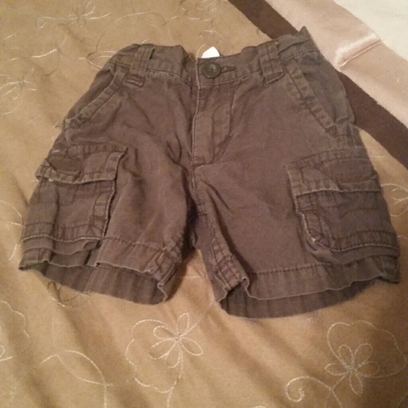 Old Navy shorts, 6-12 months