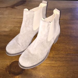 Tan Booties Made in Italy