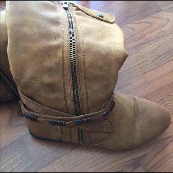 Brown suede like boots