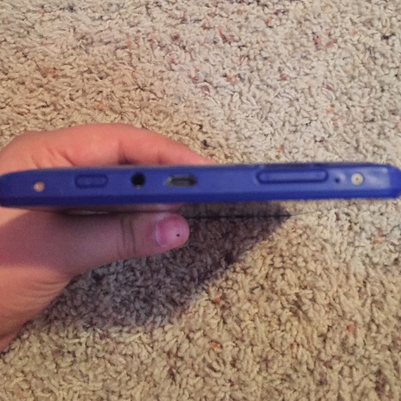 Tablet - Picture 3 of 3