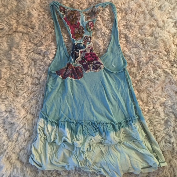 Free People tank. - Picture 2 of 4