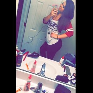 Meet your Posher, Caitlyn