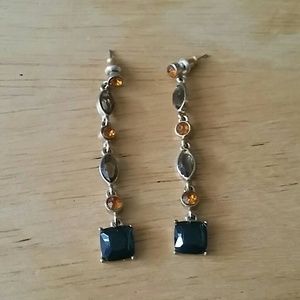 Fashion pierced dangling earrings