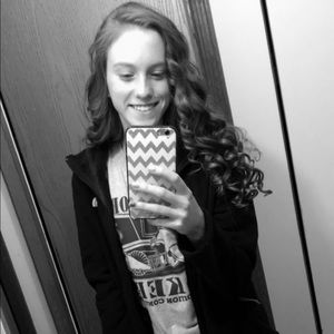 Meet your Posher, Amber