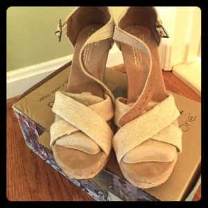 Toms Wedges