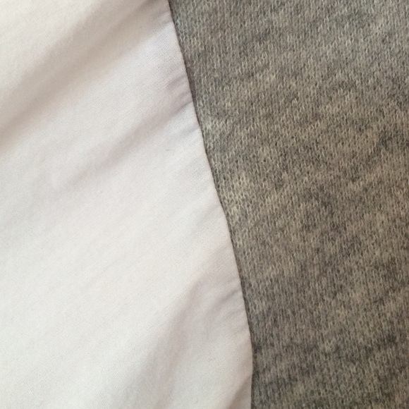 Grey sweater - Picture 3 of 4