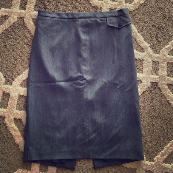 BCBGMAXAZRIA Grey Pencil Skirt