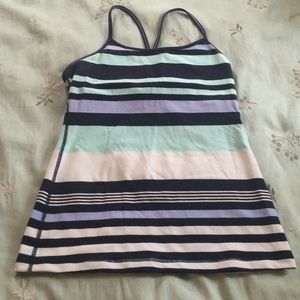 Lululemon workout top
