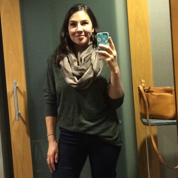 Meet your Posher, Samantha