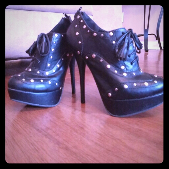 Platform booties
