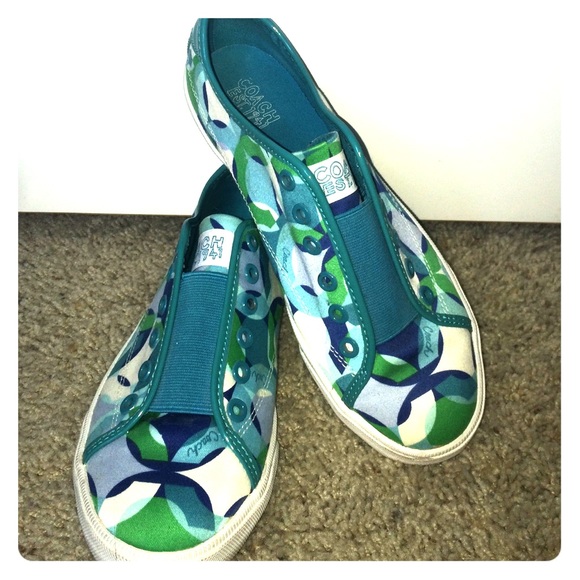 Coach Shoes - Size 8 coach sneakers