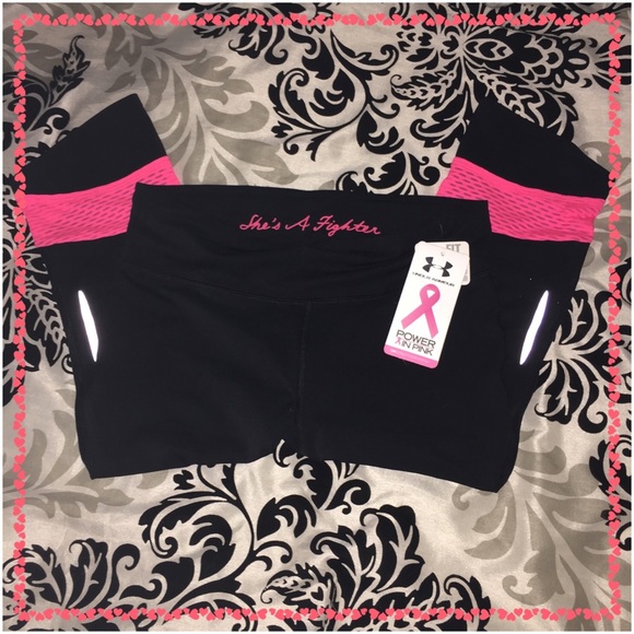 NWT UnderArmour Capri's
