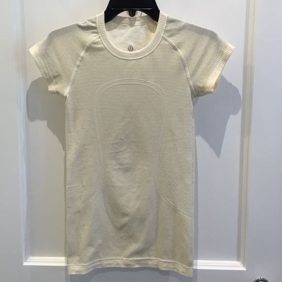 Size 4 Lululemon Shirt