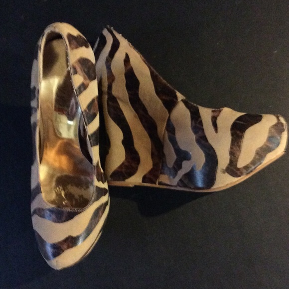 Cathy Jean wedges - Picture 2 of 3