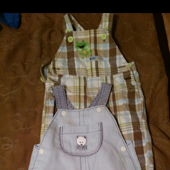 Bundle of two overalls for a boy 6-9 months old - Picture 1 of 1