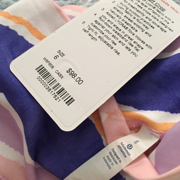 Lululemon True Self Crop