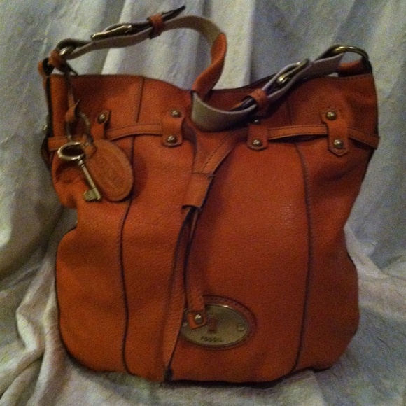 Fossil Handbags - FOSSIL 1954 ORANGE LEATHER BUCKET BAG
