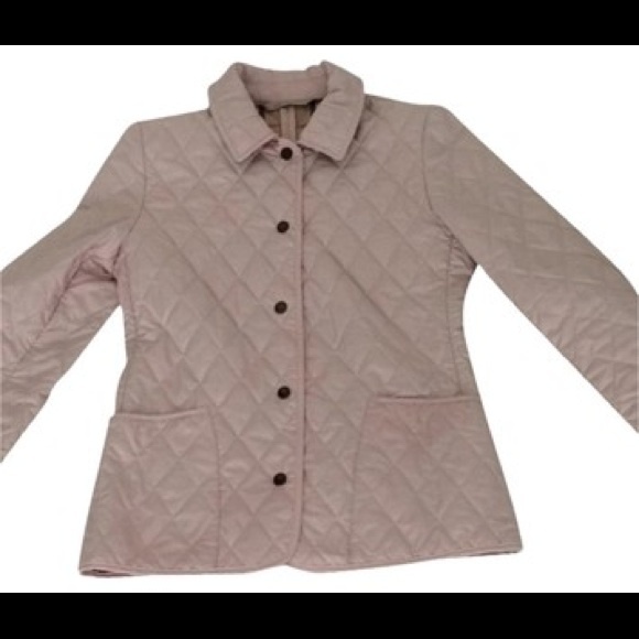 Sold 💋💋💋Authentic Burberry quilted coat Sold
