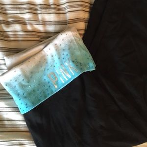 *SOLD*-Victoria's Secret pink crop leggings