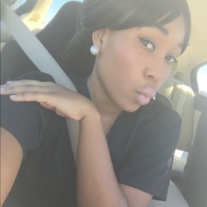 Meet your Posher, Amber