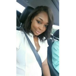 Meet your Posher, Veronica