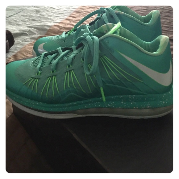 NEW Nike LeBron Easter Edition Lows