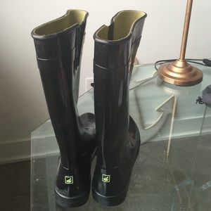 Sperry rain boots!!