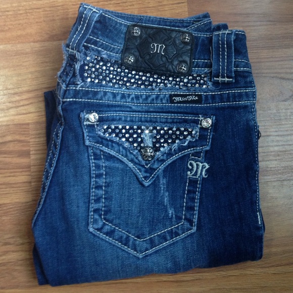 MISS ME BUCKLE JEANS SPARKLY