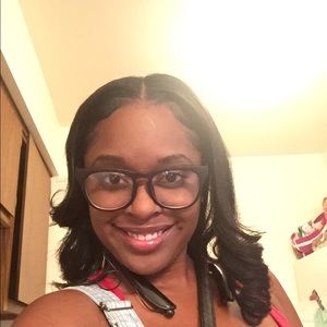 Meet your Posher, Jazmine