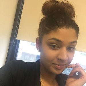 Meet your Posher, Kavita