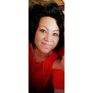 Meet your Posher, Rhea