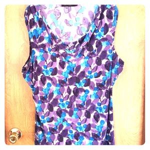 The Limited Sleeveless Printed Blouse