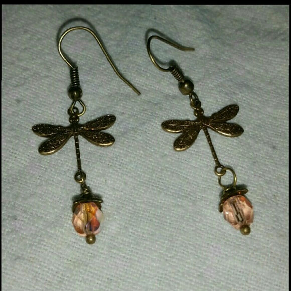 SOLD ♨️Antique Bronze dragonfly earrings - Picture 2 of 4