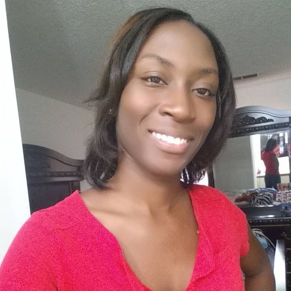 Meet your Posher, Temeka - Picture 1 of 1