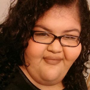 Meet your Posher, Cristina