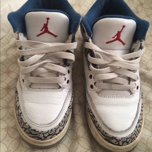 Grade School True Blue 3s