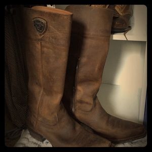 Best Ariat boot I’ve ever found.