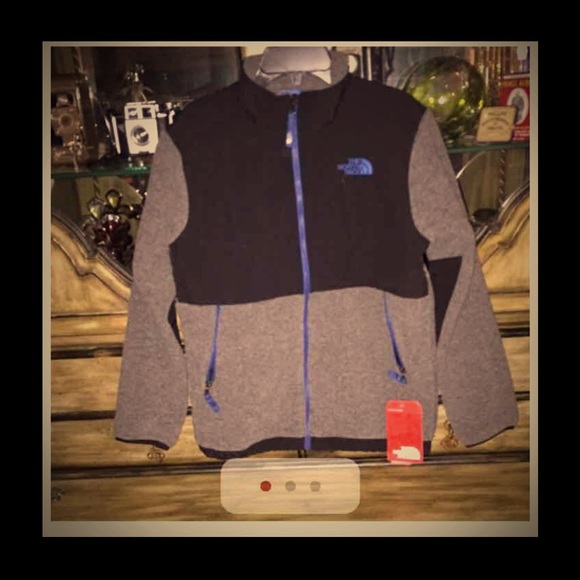 The North Face Jackets & Blazers - NORTH FACE NWT UNISEX 14/16