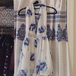 🎉🎉HOSTPICK🎉🎉 Xenia AU boutique romper💖💖