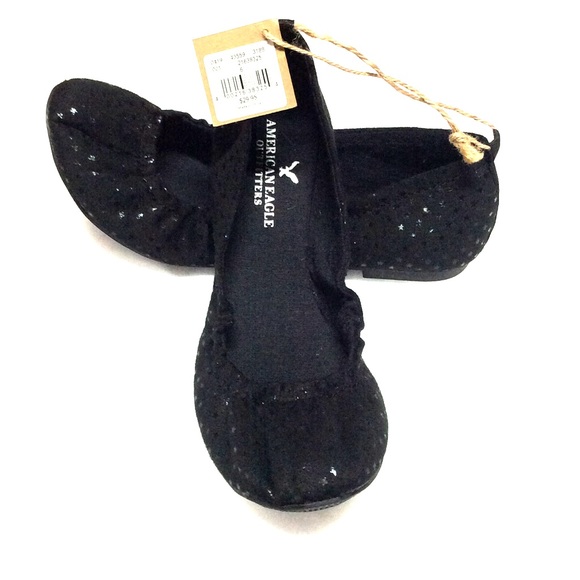 Black American Eagle flats 😍