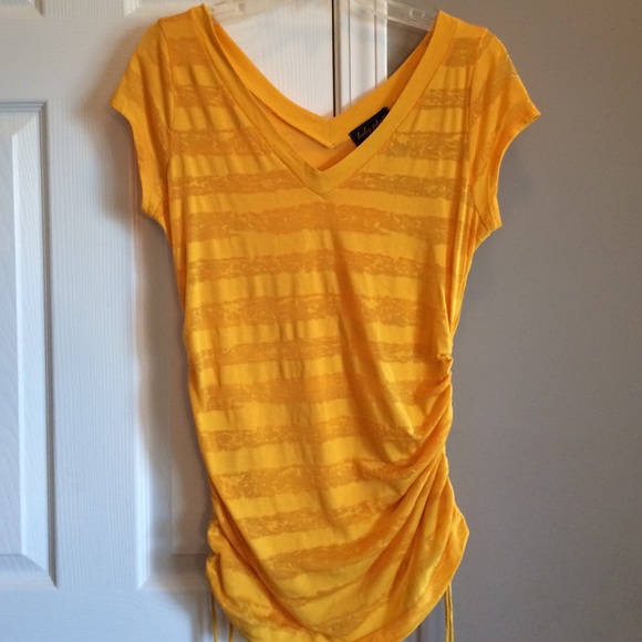 Yellow short sleeve shirt