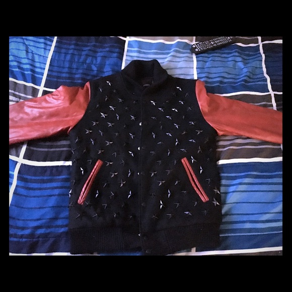 Nice - Picture 1 of 2