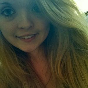 Meet your Posher, Marissa